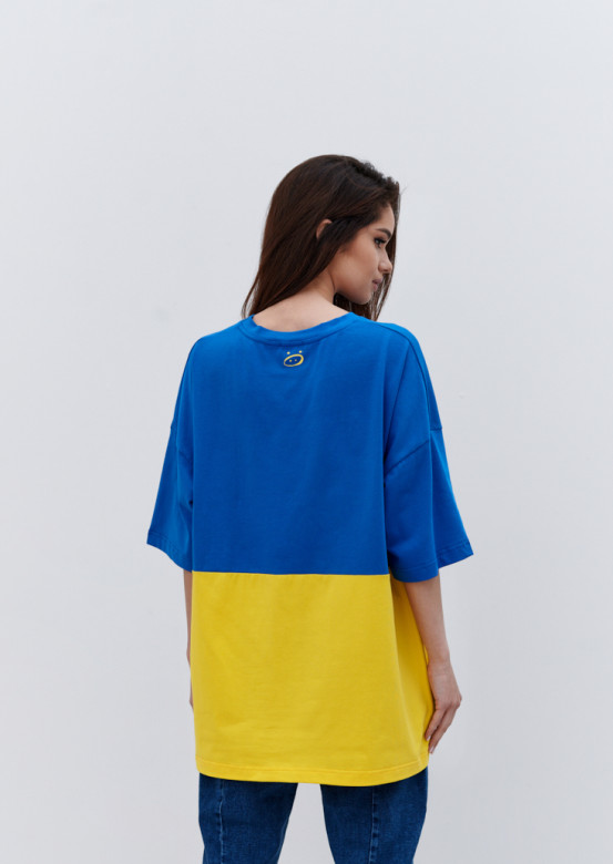 Blue and yellow T-shirt